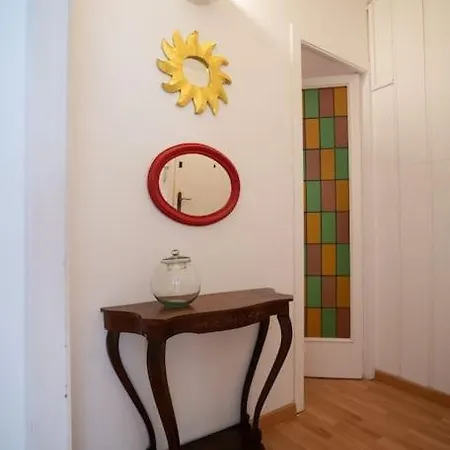 Stunning Designer 2 Bed In Glorious Gracia * Barcelona
