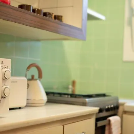 Stunning Designer 2 Bed In Glorious Gracia * Barcelona