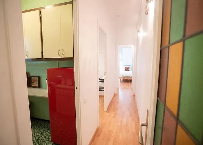 Stunning Designer 2 Bed In Glorious Gracia Διαμέρισμα *