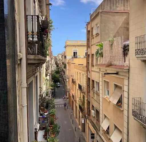 Stunning Designer 2 Bed In Glorious Gracia Διαμέρισμα